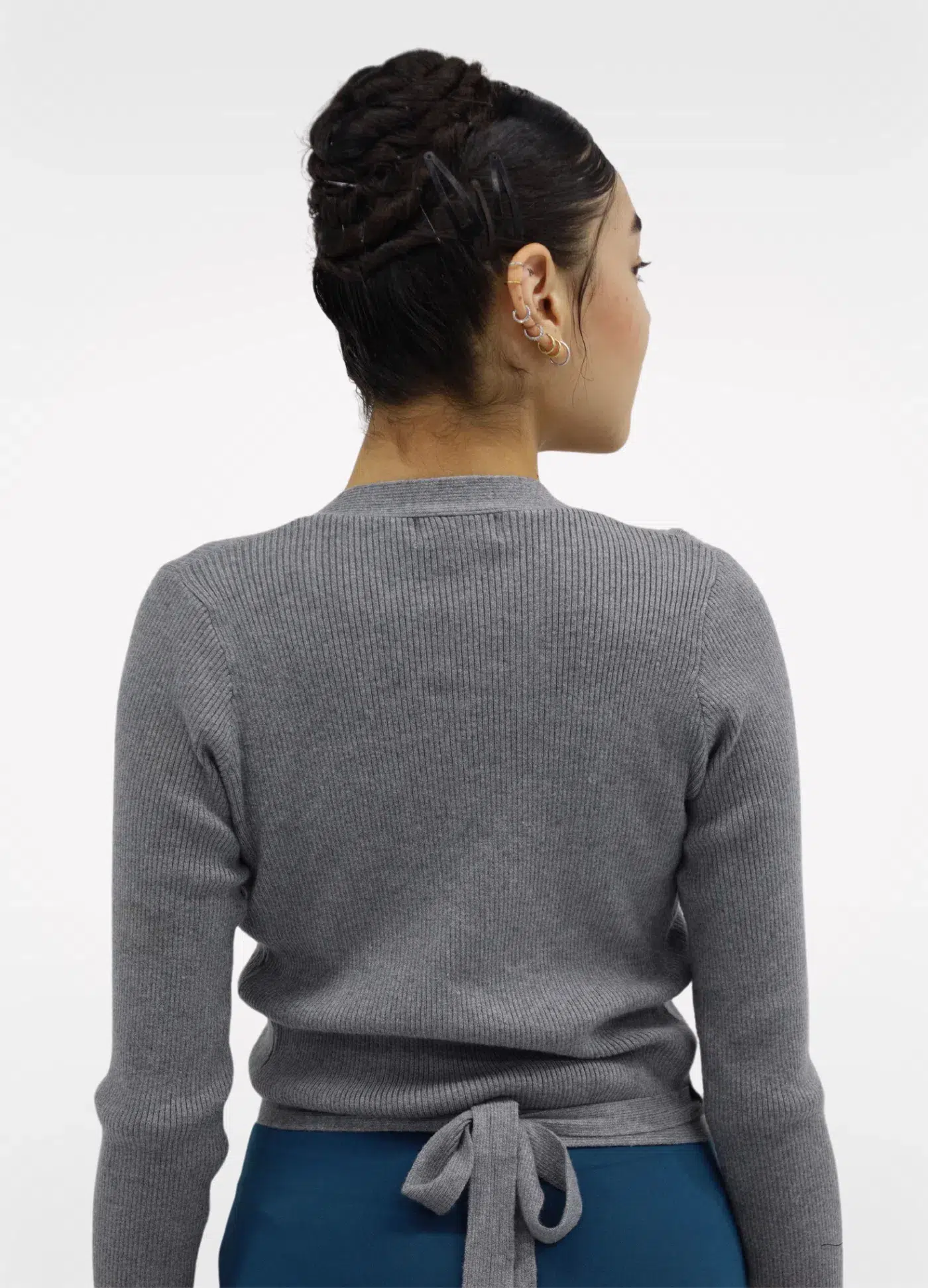 Bolero Manga Comprida com Amarração - Cinza-Capezio-Brasil