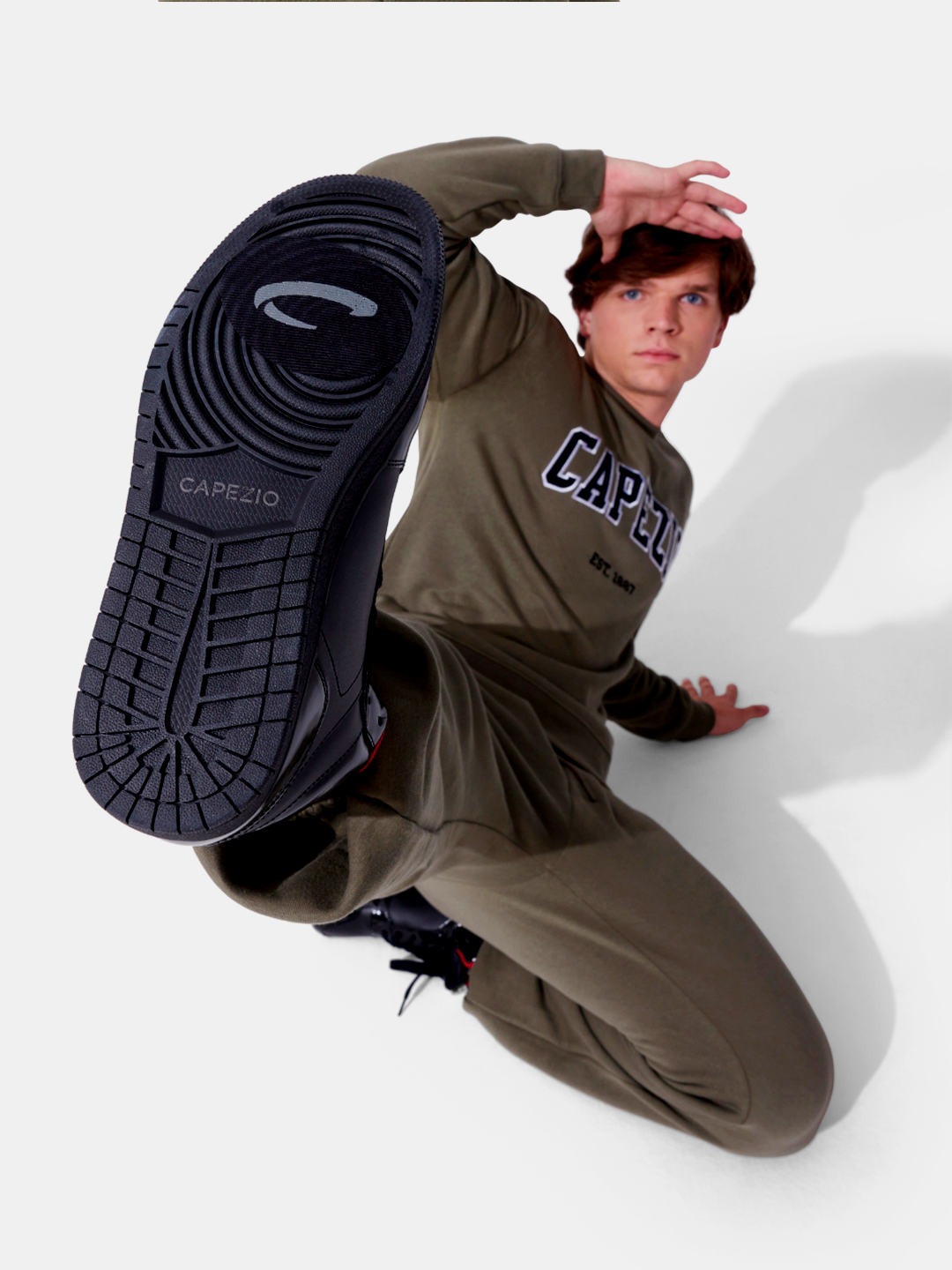 Ignite Dance Sneaker - Cano alto