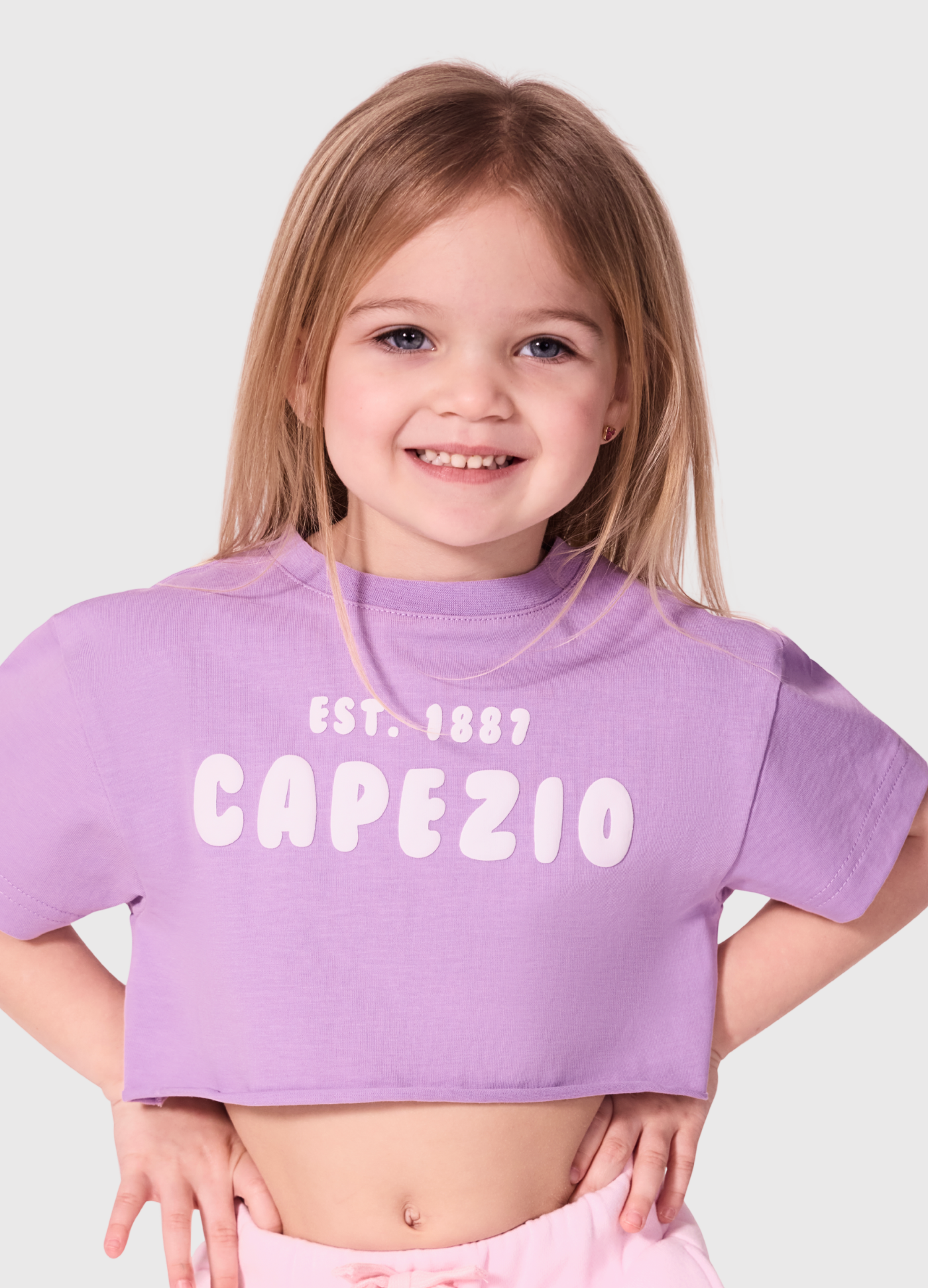 CROPPED BOX TEE INFANTO-JUVENIL-FORVM COMERCIO EXTERIOR LTDA EPP-Capezio Brazil