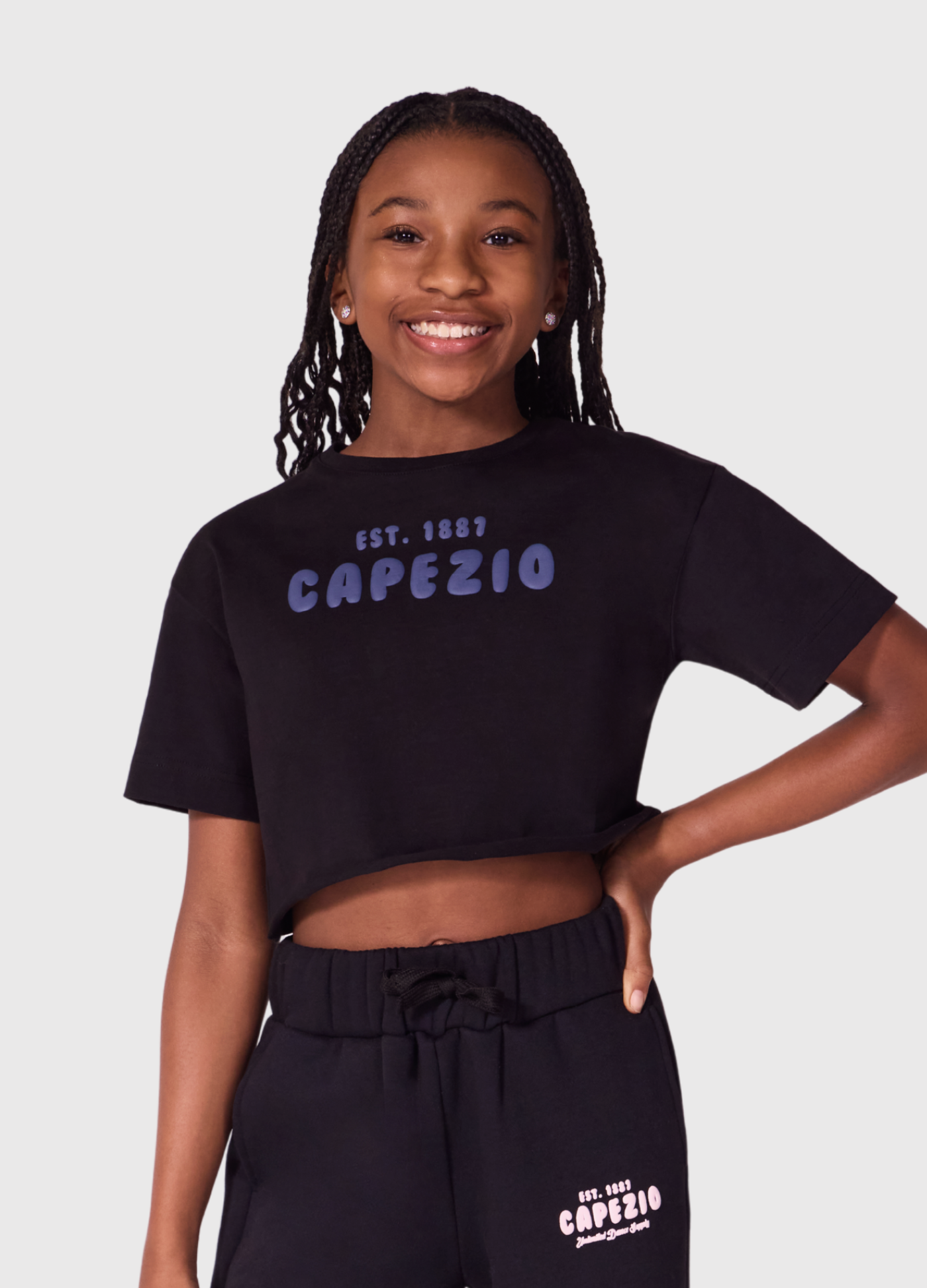 CROPPED BOX TEE INFANTO-JUVENIL-FORVM COMERCIO EXTERIOR LTDA EPP-Capezio Brazil