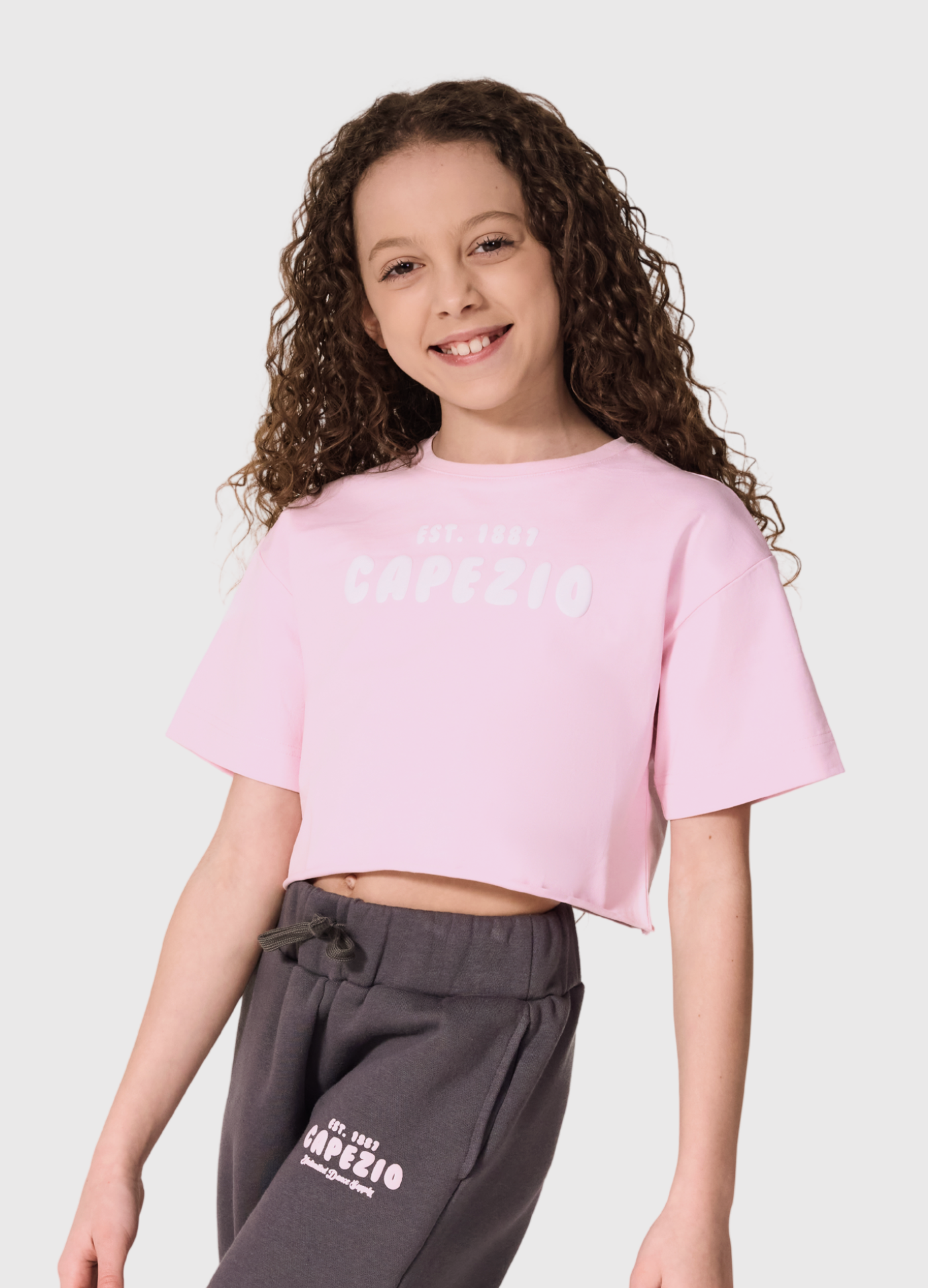 CROPPED BOX TEE INFANTO-JUVENIL-FORVM COMERCIO EXTERIOR LTDA EPP-Capezio Brazil