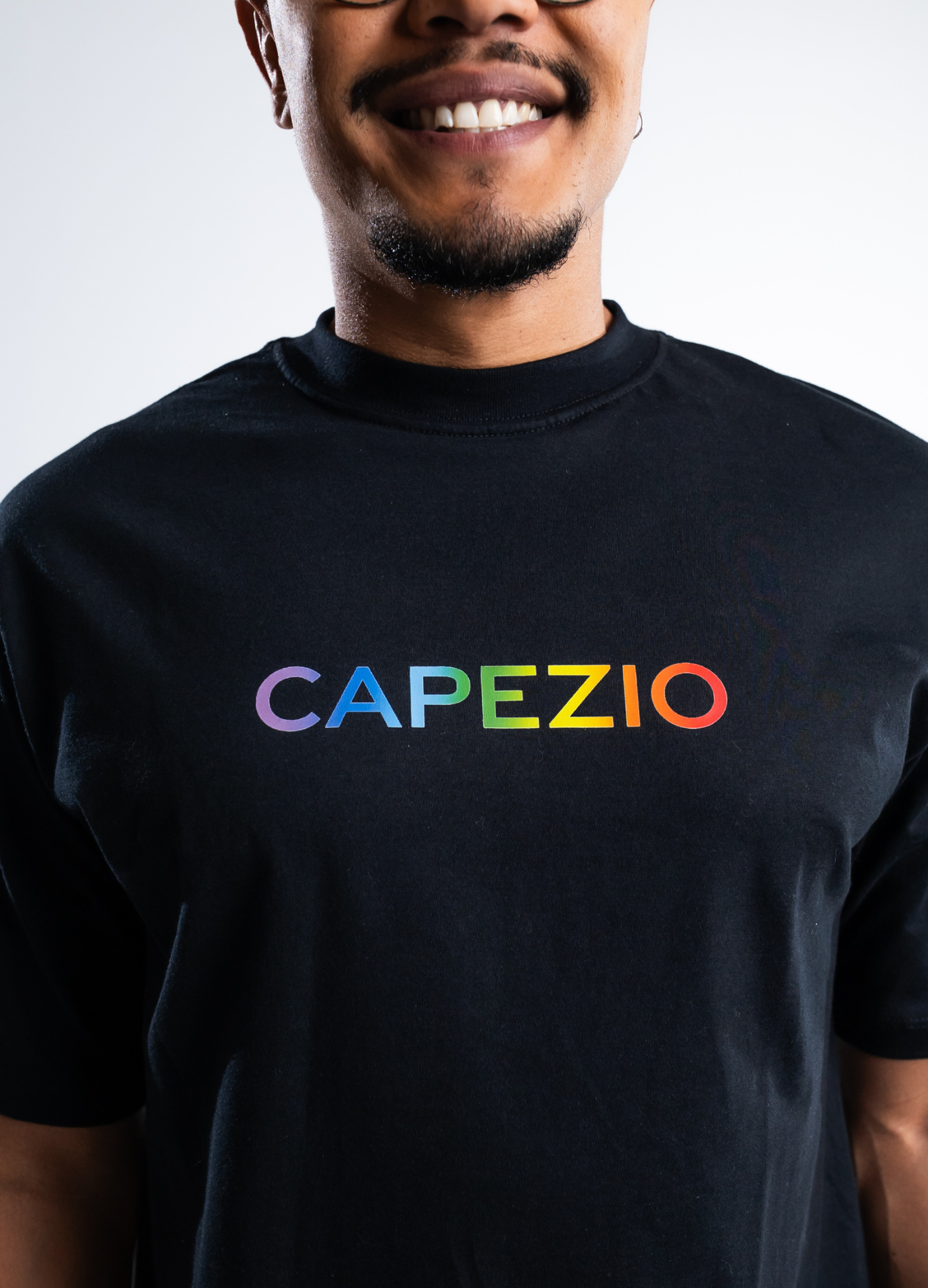 Camiseta Oversized Love Is - Heart-Vestuário-Capezio-Brasil