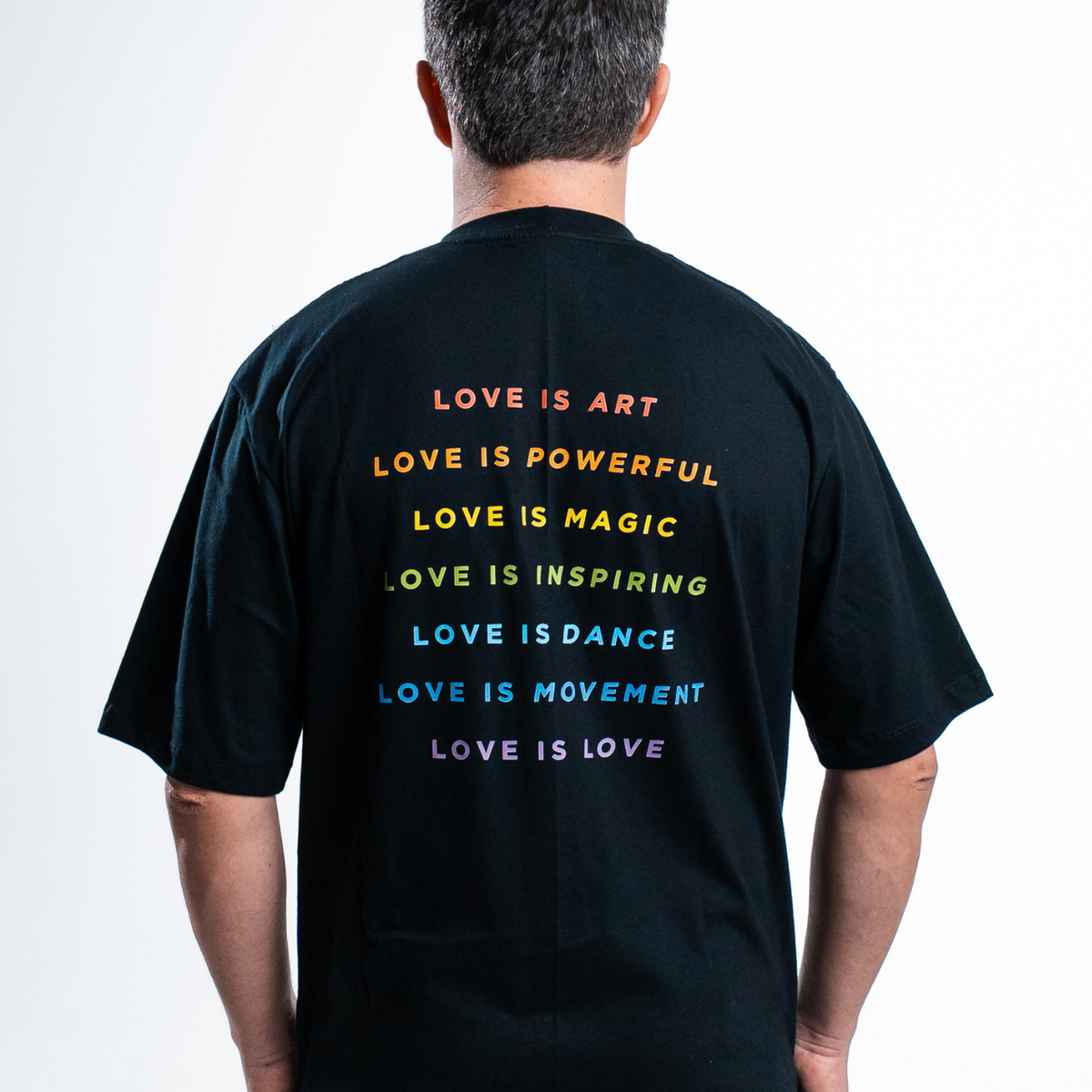 Camiseta-Oversized-Love-Is-