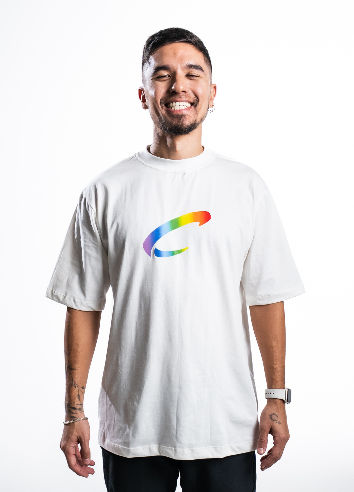 Camiseta Oversized Love Is - Shoes-Vestuário-Capezio-Brasil
