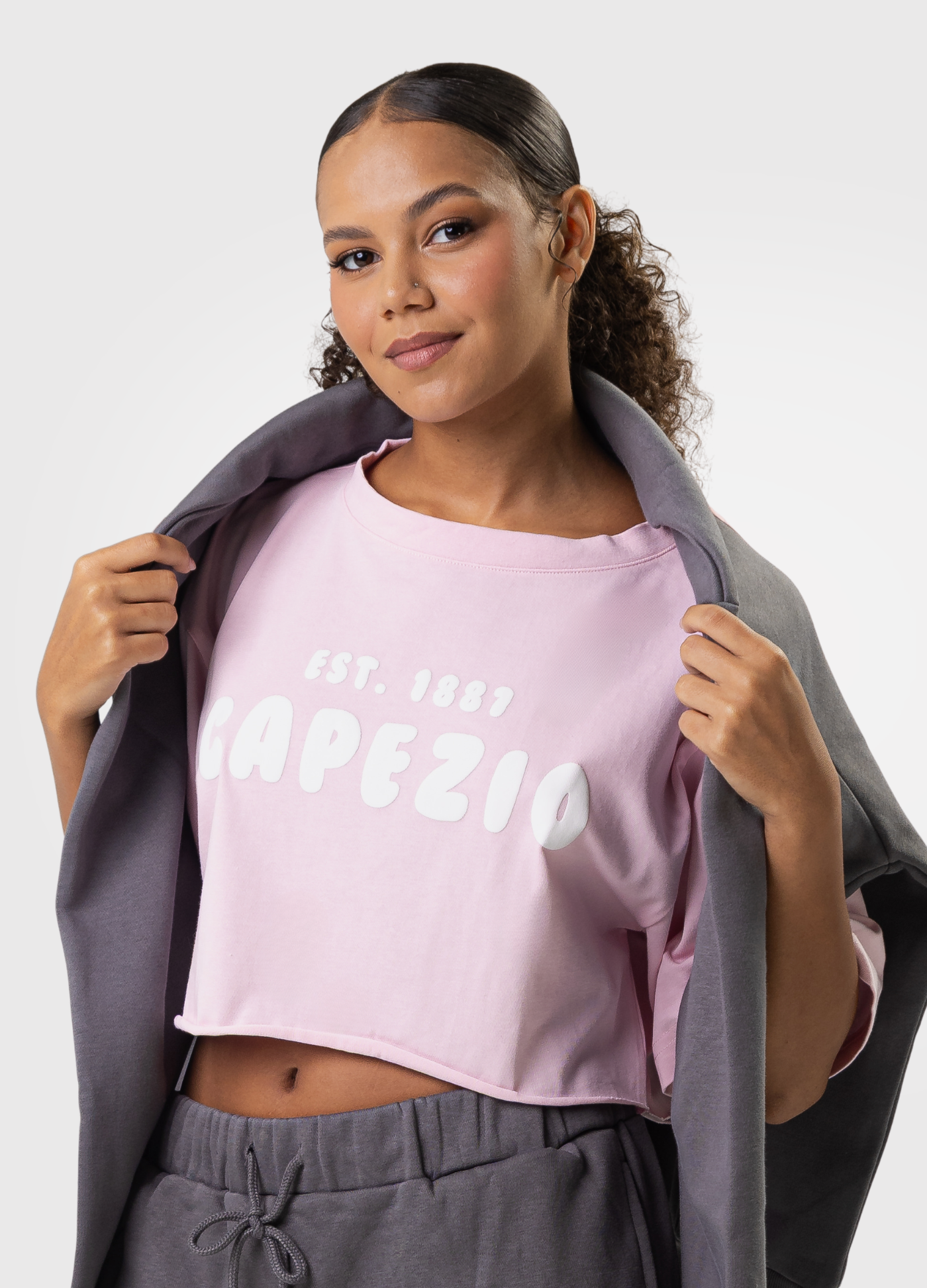 CROPPED MOMENTUM-FORVM COMERCIO EXTERIOR LTDA EPP-Capezio Brazil