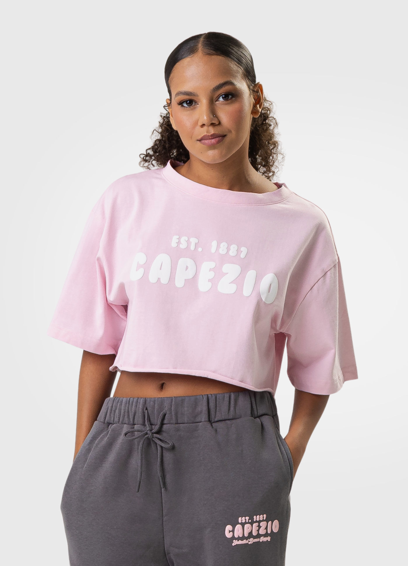 CROPPED MOMENTUM-FORVM COMERCIO EXTERIOR LTDA EPP-Capezio Brazil
